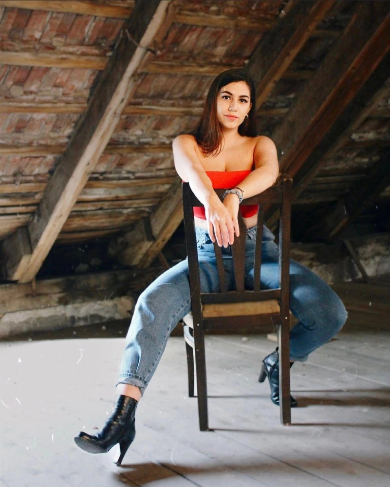 Portrait of Carina Kilinc by Andreea Cuparescu