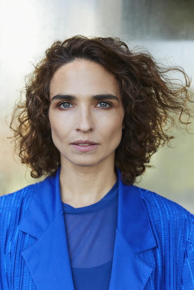 Portrait of Michèle Rohrbach by Hilde van Mas